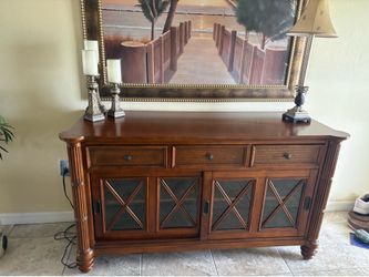 Panama Jack TV Console