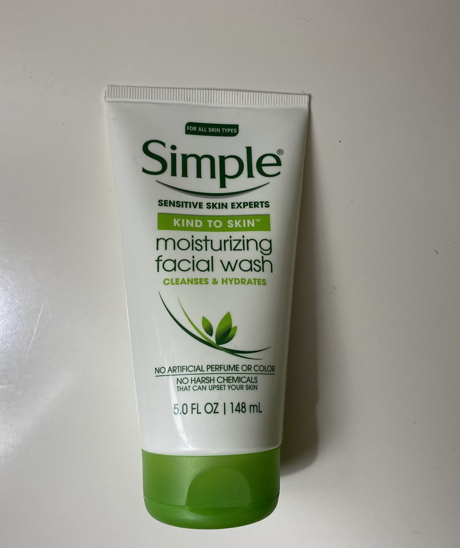 Simple Moisturizing Facial Wash