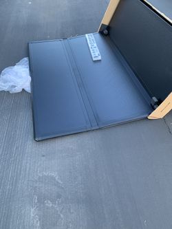 Tri-Fold Truck Bed Hard Tonneau Cover Compatible with 19 - 2026 Chevy Silverado 1500 / GMC Sierra 5.8 Feet Bed