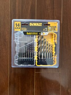 Black and Gold DEWALT Drill Bit Set