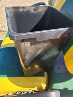 NEW Gro Pro Premium Black
Square Pot 7 in x 7 in x 9 in