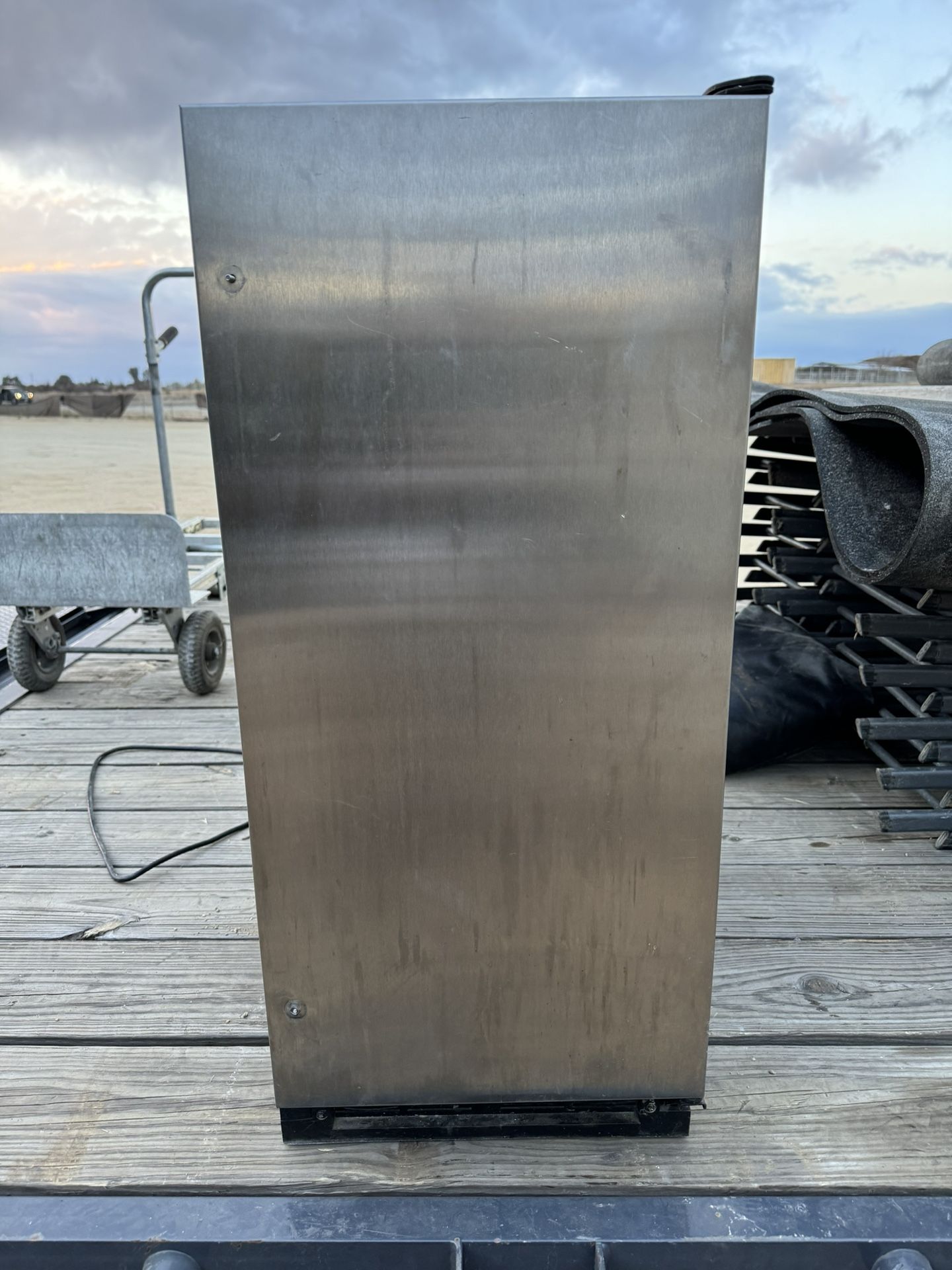 Bar Mini Fridge Stove Refrigerator