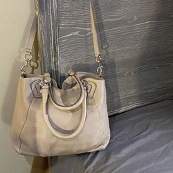 Marc Jacob’s Beige Color Purse 