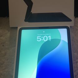 iPad Air M2 11in 512gb Wifi AVAILABLE $550 MORE ITEMS UNDER PROFILE 