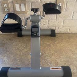 🚴 MINI EXERCISE BIKE – WORK OUT WHILE BINGE-WATCHING