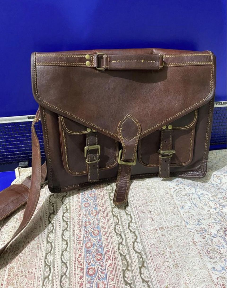 Leather Bag/satchel