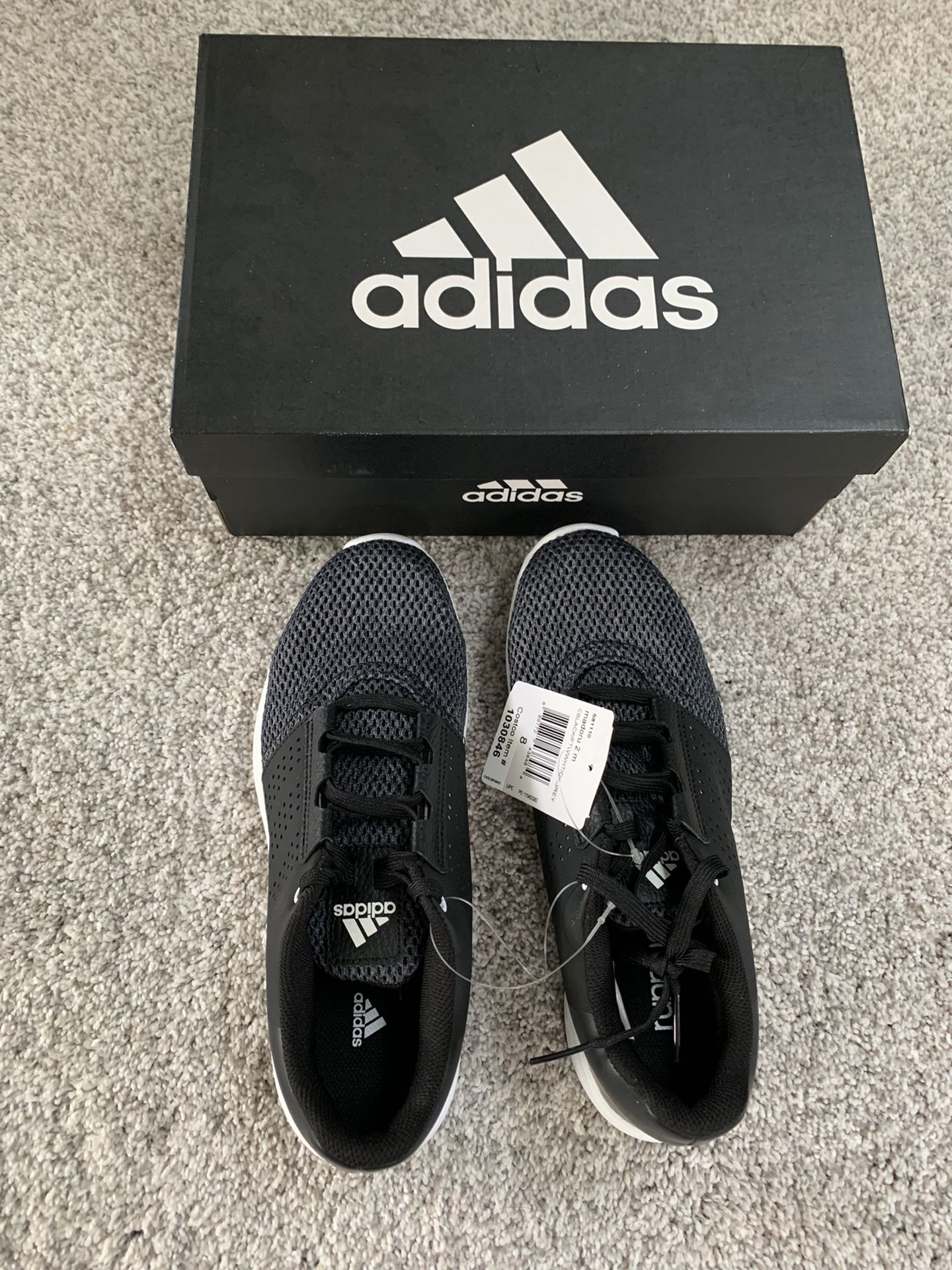 New in box Adidas Men’s Running/Walking Shoe- Size 8