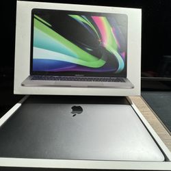 2020 MacBook Pro 13.3 M1 Chip 8GB Memory 