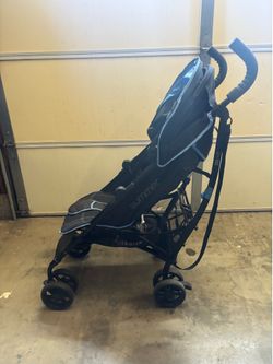 Umbrella stroller