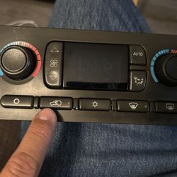 2003 Escalade Climate Control