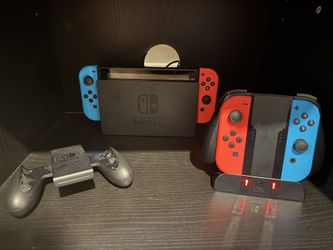 Nintendo Switch 1 V2 Bundle – Great Condition – Extra Joy-Cons & Accessories 🎮
