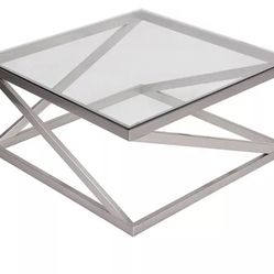 Signature Design By Ashley Coylin Cocktail Table