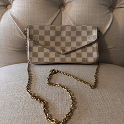 Auth Louis Vuitton Pochette Felicie Chain Wallet 