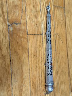 Vintage 925 Sterling Silver Torah Pointer Yad Filigree Red Stones Judaica 7.5”