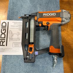 Rigid 16 Gauge Straight Finish Nailer