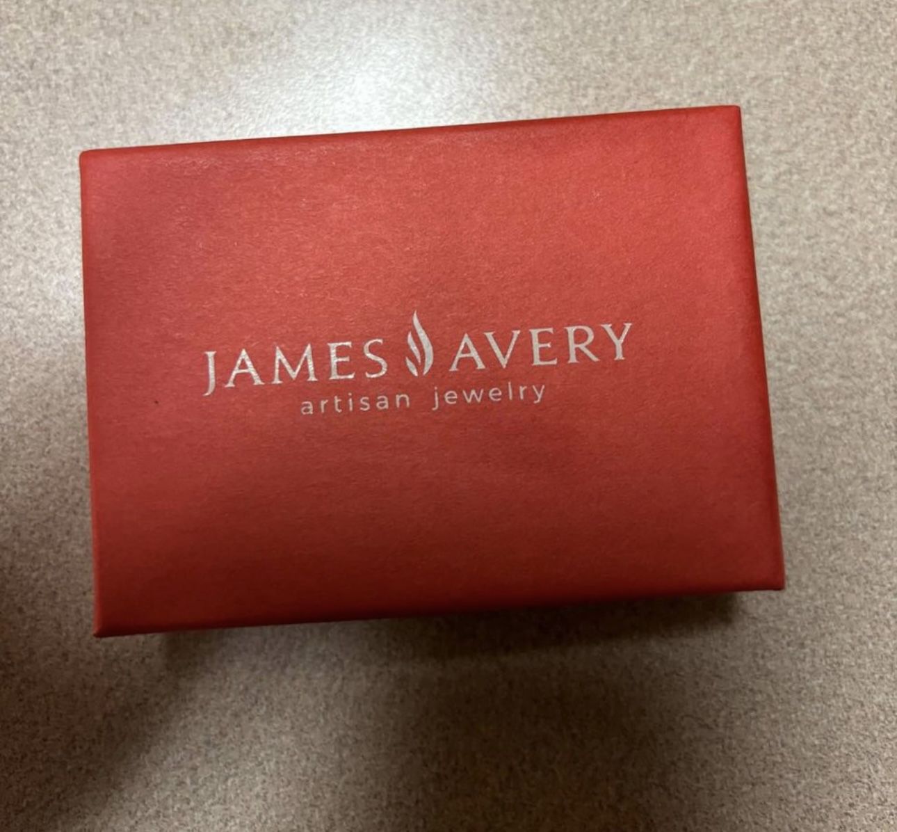 AUTHENTIC JAMES AVERY BRACELET WITH 4 CHARMS