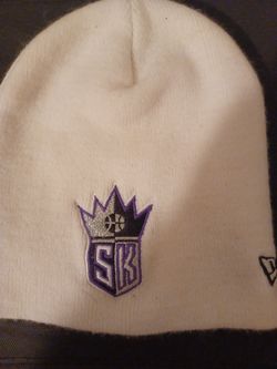 New Era Sacramento Kings Beanie (Small)