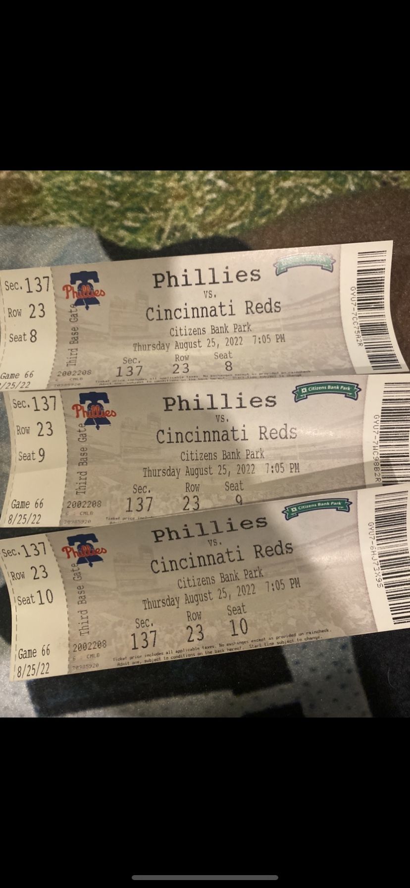 3 Phillies Tickets 75$ 100 Level !!! 8-25 Vs Reds