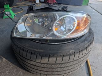 Nissan Sentra left headlight oem fit 2004 2005 2006