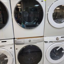 Like New Samsung 5.0cu Ft Front Load Washer And New Stackable Gas Dryer Set 
