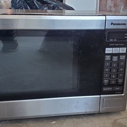 Used Panasonic Microwave