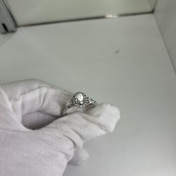 Ring lab grown diamond 14kt gold 