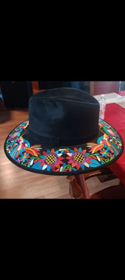 New Never Worn Women's Size M