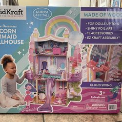 Kid Kraft Wooden Doll House