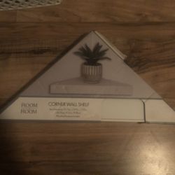 Corner Shelf 