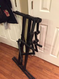 Quiklok keyboard stand 3 tier!!!