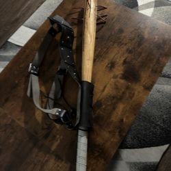 Sponge Bat And Sponge Nails With Back Holster