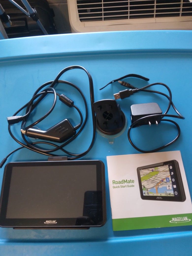 MAGELLAN SATELLITE GPS NAVIGATION SYSTEM