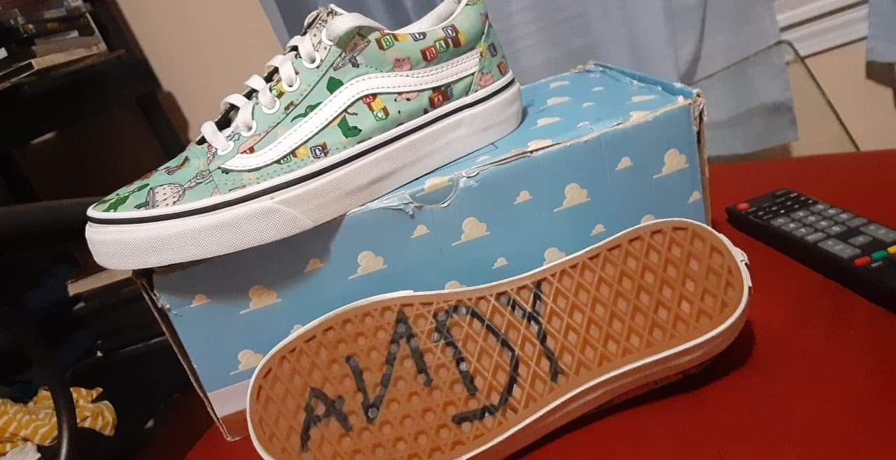 Toy story limited edition Van's size 7