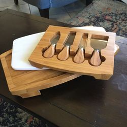 Cheese board bamboo
