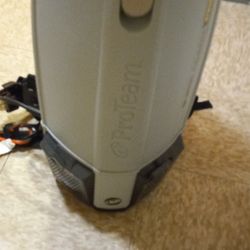 Le baquiu this new works perfectly, it has all its hose