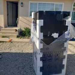 Refrigerator$$$ New$$ Never Used