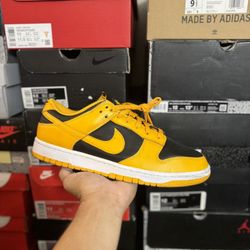 Nike Dunk Low Goldenrod size 10 VNDS 