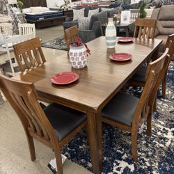 Solid Wood Dining Table With 6 Chairs 