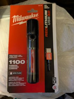 Milwaukee RedLithium USB 3.0 1100L *NEW*