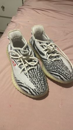 adidas Yeezy Boost  350 V2