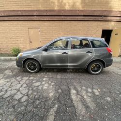 2004 Toyota Matrix