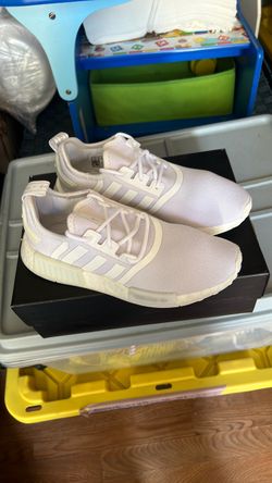 Ladies white Adidas size 6
