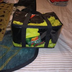 Vintage 90s Gatorade Lunchbox 