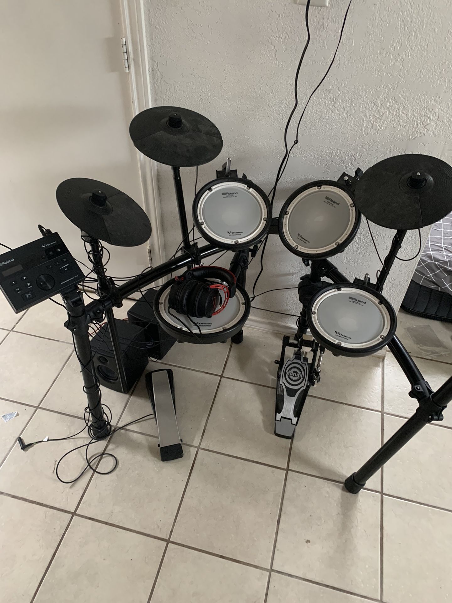 Electric Drums, Head Phones And Monitor 700 OBO