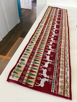 Christmas Holiday Table Runner