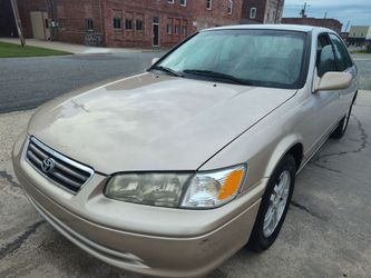 2000 Toyota Camry