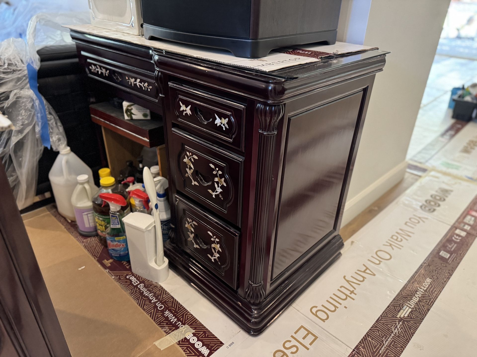 Chinese Rosewood Mother of Pearl Inlay Vanity Desk/Chair/Mirror Set