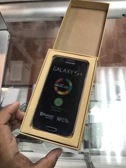 Samsung galaxy S4 factory unlocked new