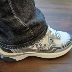 Silver Metalic CC Logo Flat Runner Sneaker