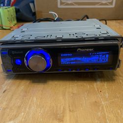 Pioneer DEH-P7900BT Car Deck Player